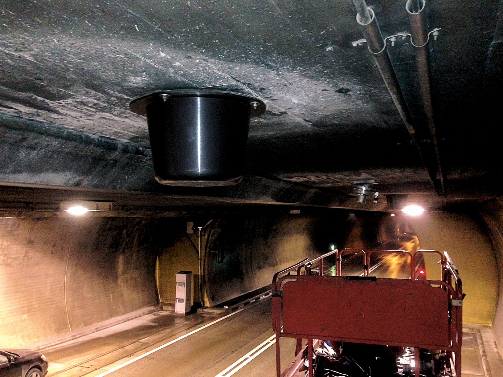 Innovative Rehabilitation of the Lermooser Tunnel using permanent DSI Anchors and DSI Inject Resins Innovative Rehabilitation of the Lermooser Tunnel using permanent DSI Anchors and DSI Inject Resins