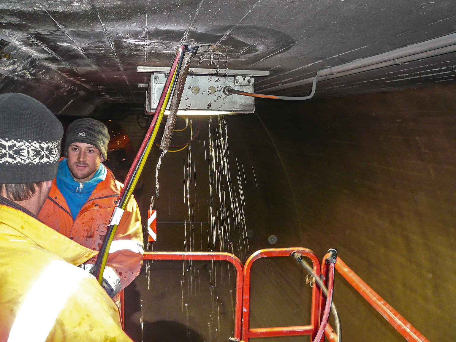 Innovative Rehabilitation of the Lermooser Tunnel using permanent DSI Anchors and DSI Inject Resins Innovative Rehabilitation of the Lermooser Tunnel using permanent DSI Anchors and DSI Inject Resins